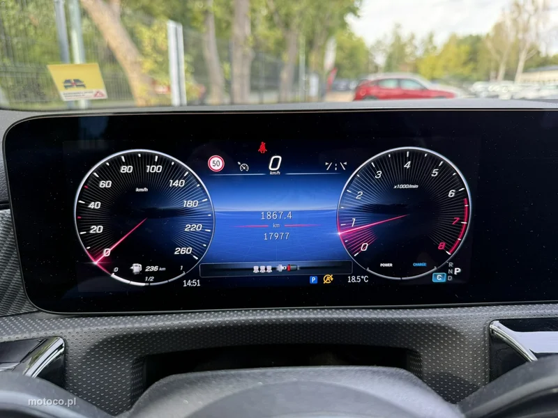 Mercedes-Benz CLA C118 180 26