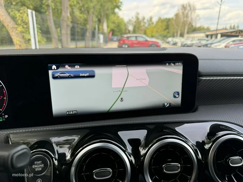 Mercedes-Benz CLA C118 180 29