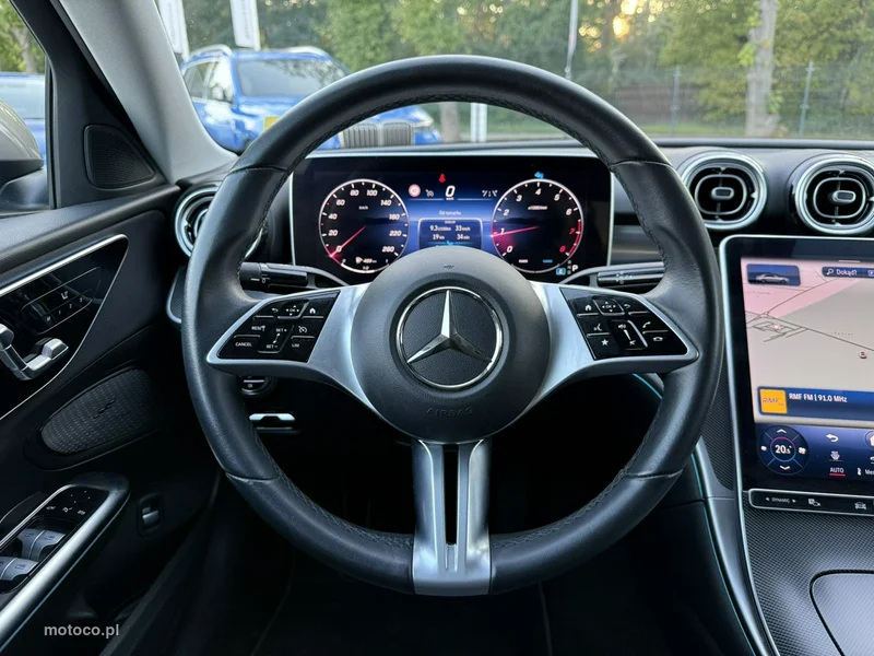 Mercedes-Benz Klasa C W206 C 180 20