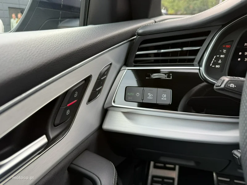 Audi Q8 4M 16