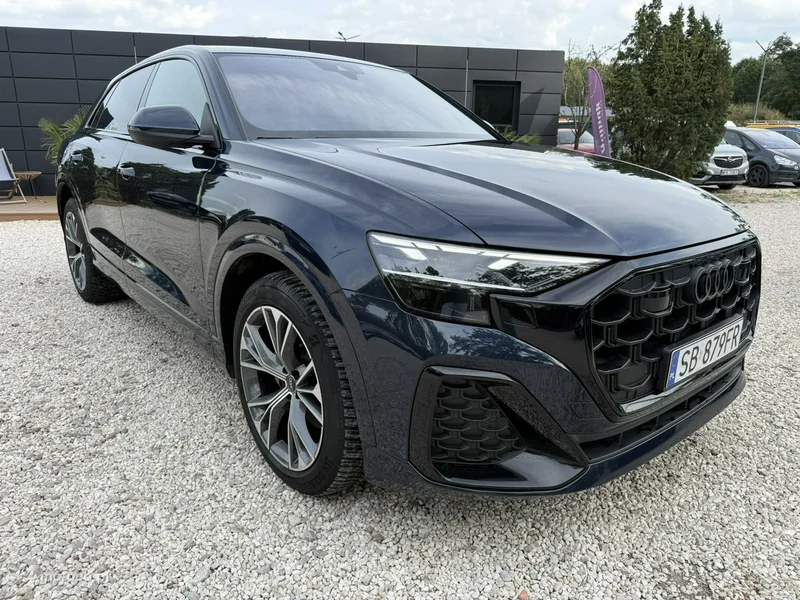 Audi Q8 4M 26