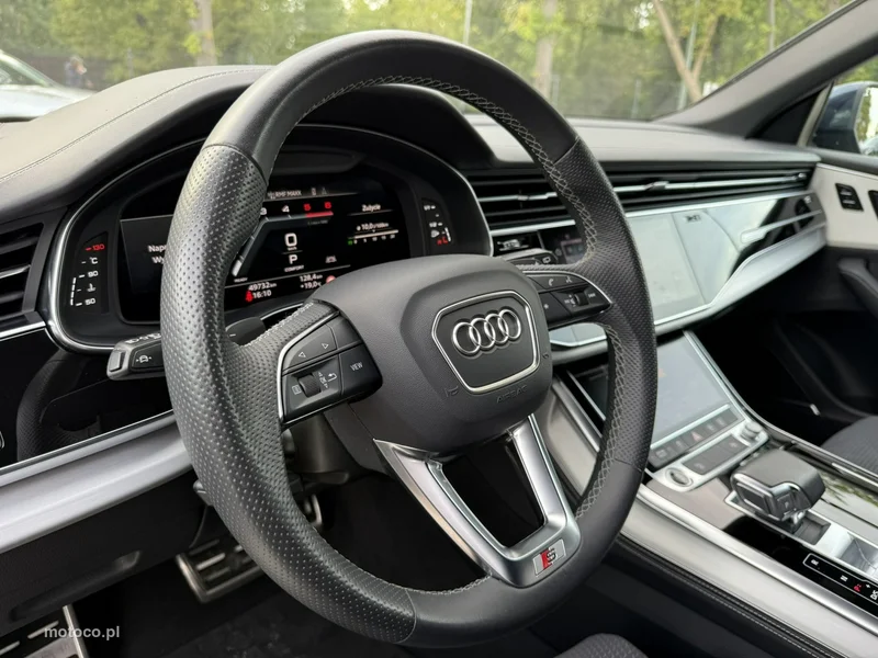 Audi Q8 4M 37