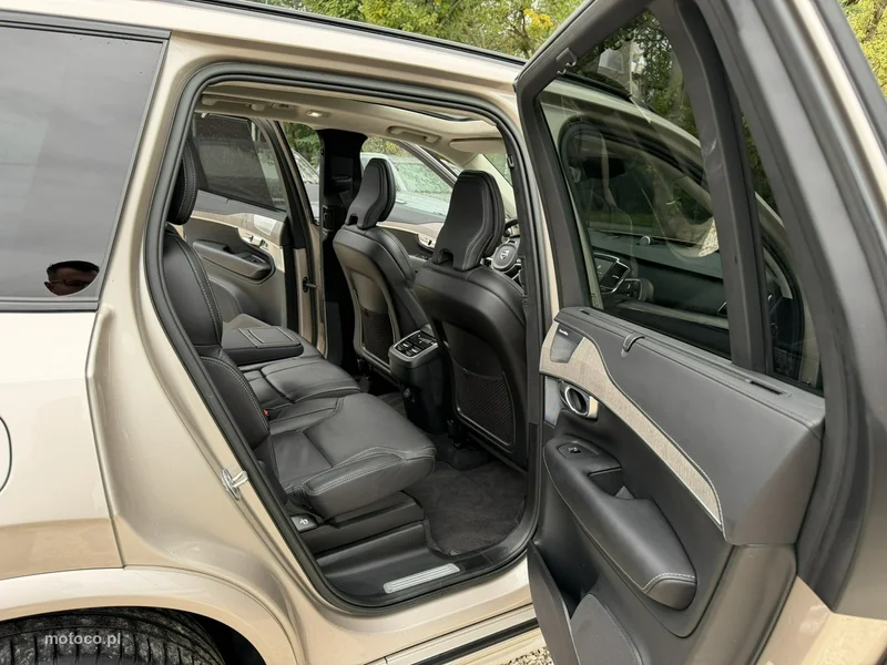 Volvo XC 90 20