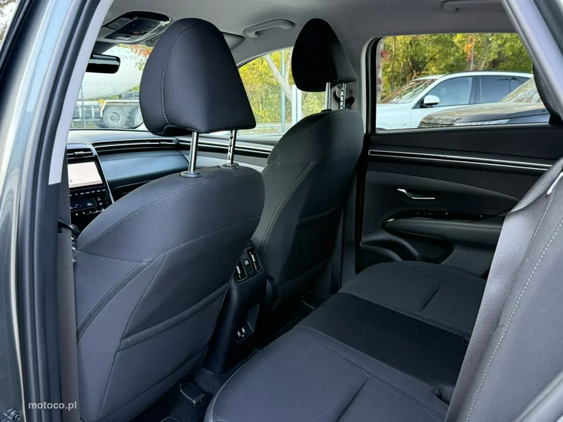 Hyundai TUCSON 12