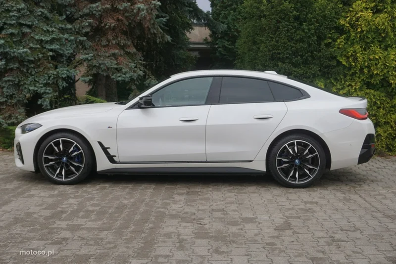 BMW i4 2