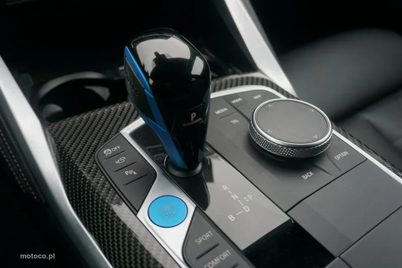 BMW i4 14