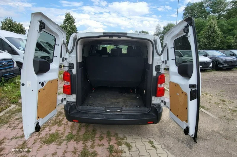 Toyota Proace (Verso) 11