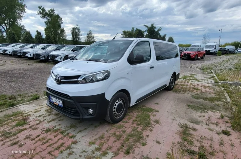 Toyota Proace (Verso) 3