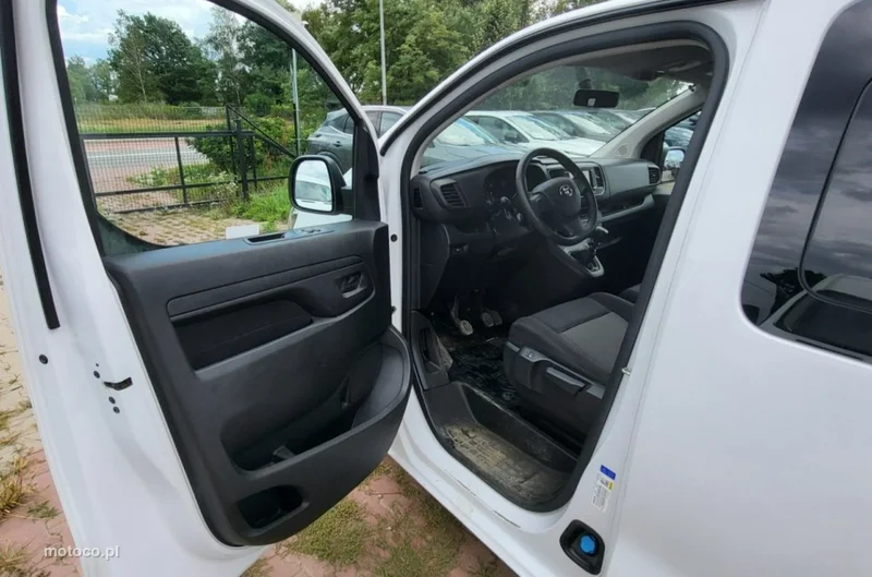 Toyota Proace (Verso) 8