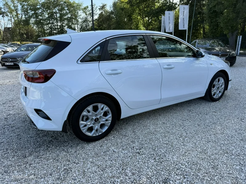 Kia Cee'd 13