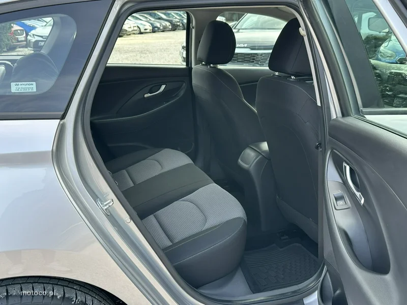 Hyundai i30 16