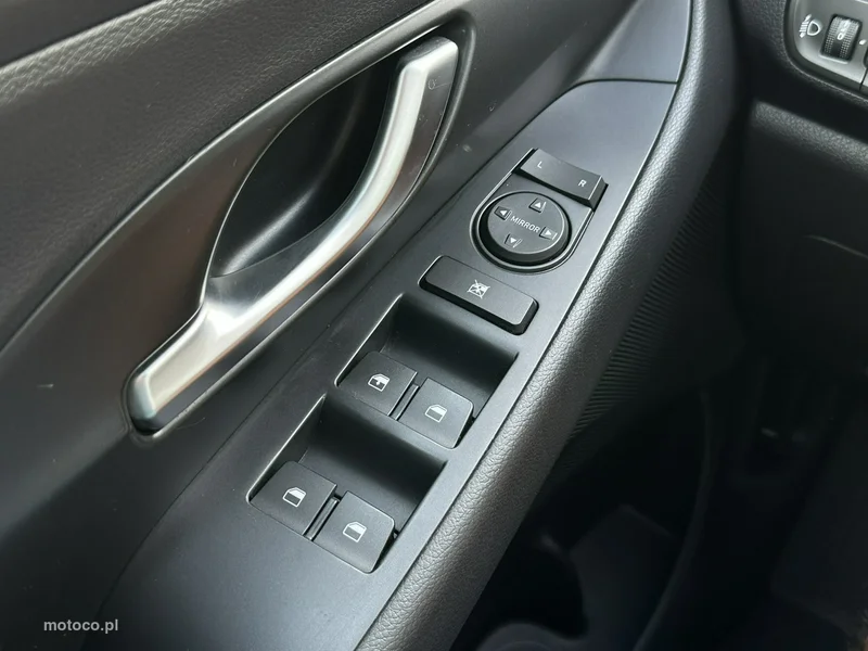 Hyundai i30 26