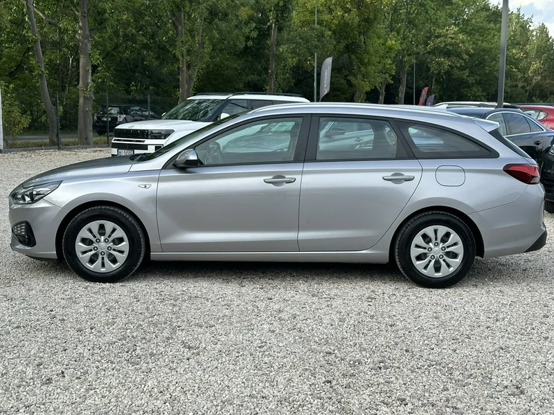 Hyundai i30 4