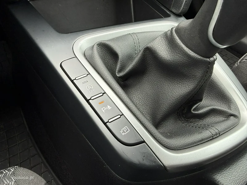 Kia Cee'd 9