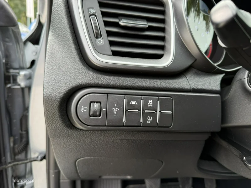 Kia Cee'd 10