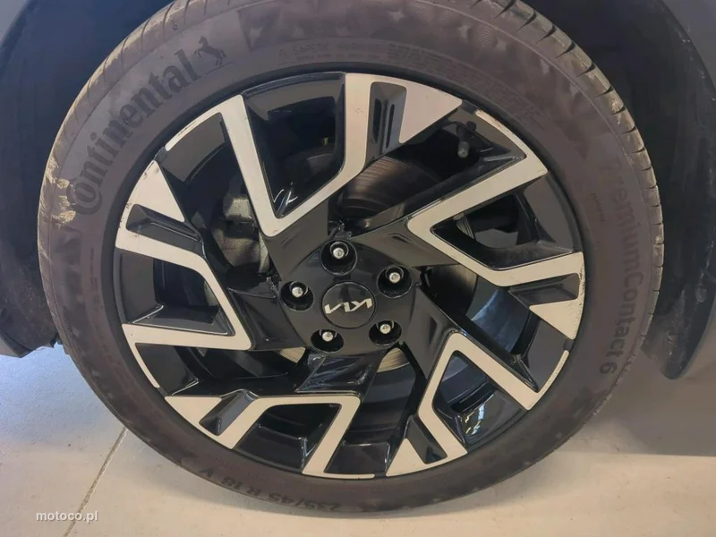 Kia XCeed 9