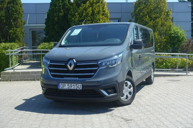 Renault Trafic III 2