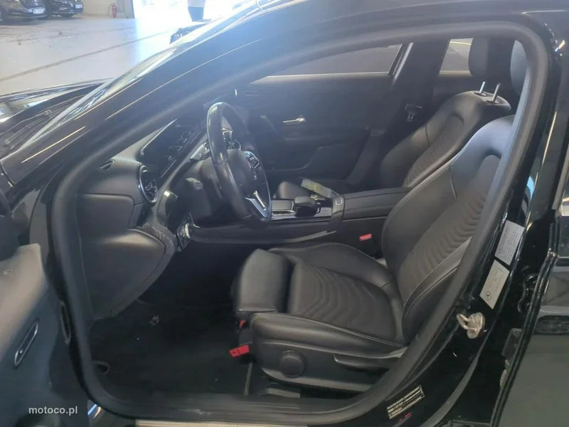 Mercedes-Benz Klasa A W177 A 180 11