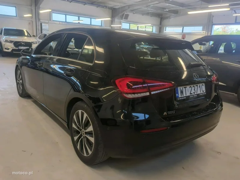 Mercedes-Benz Klasa A W177 A 180 3