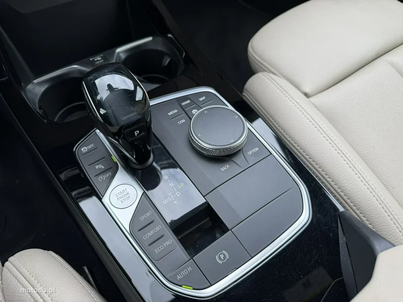 BMW Seria 2 F45 230 8