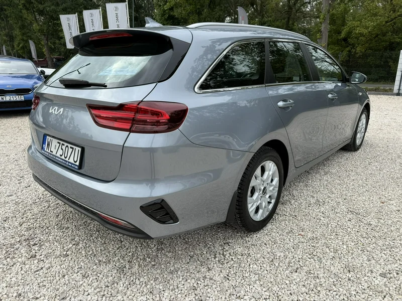 Kia Cee'd 9
