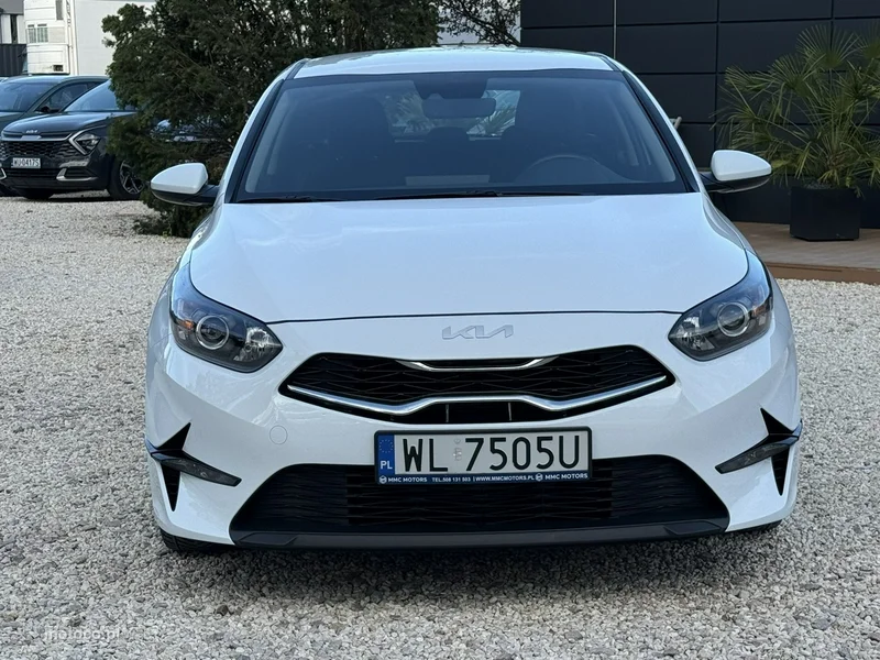 Kia Cee'd 8