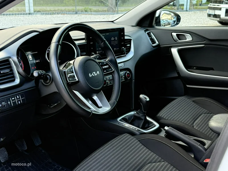 Kia Cee'd 10