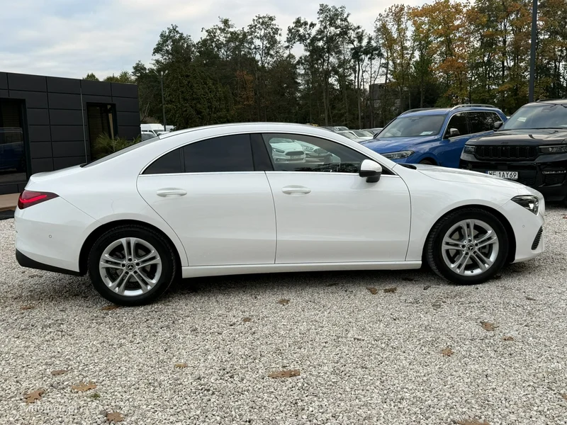 Mercedes-Benz CLA C118 180 2