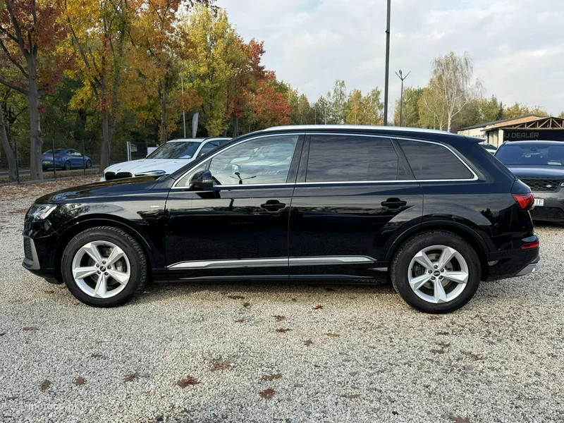 Audi Q7 4M 7