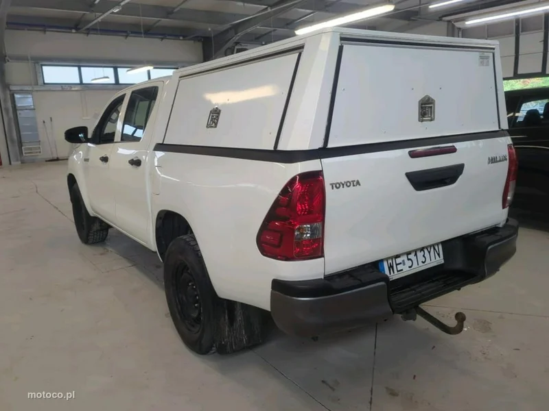 Toyota Hilux AN120 3