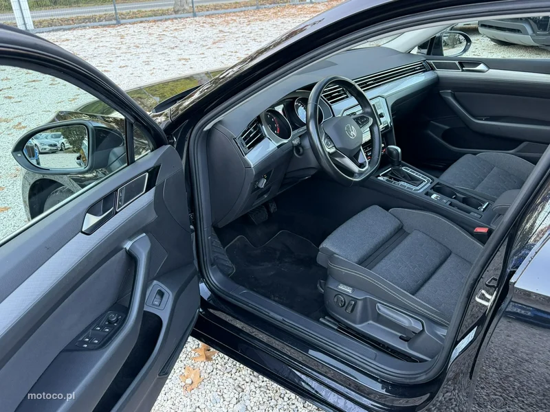 Volkswagen Passat B8 9