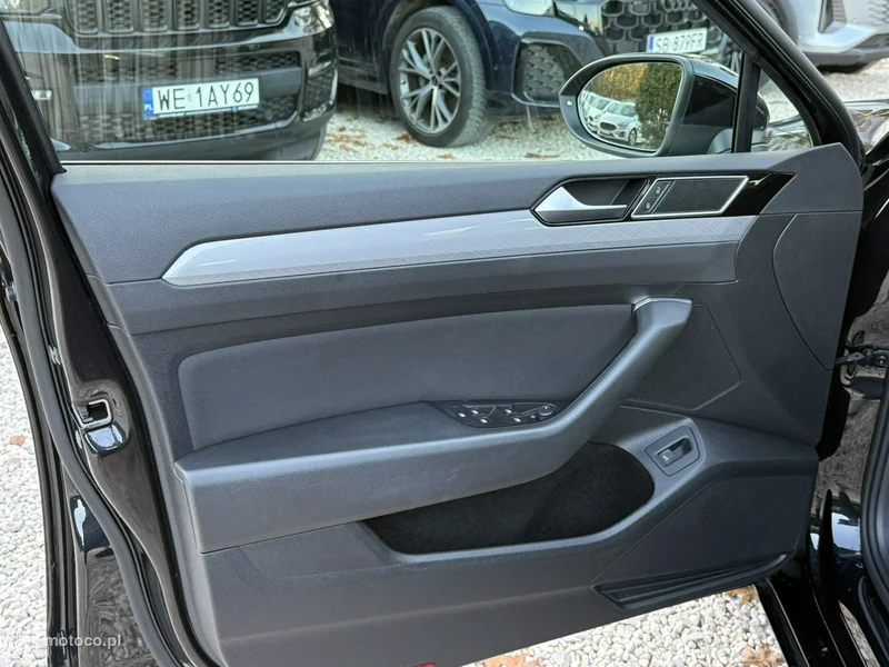 Volkswagen Passat B8 22