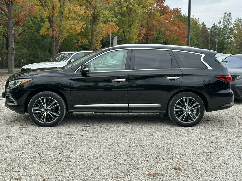 Infiniti QX60 4