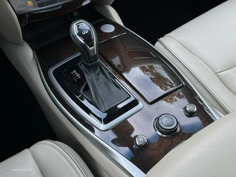 Infiniti QX60 32