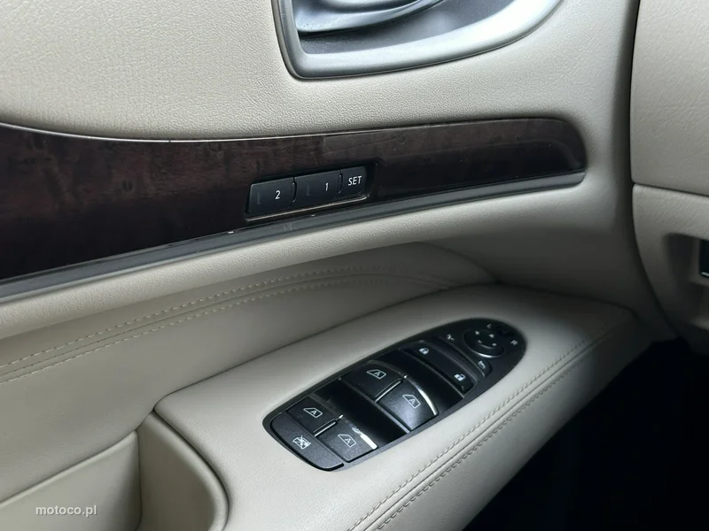 Infiniti QX60 33