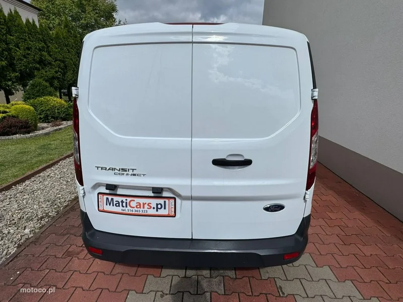 Ford Transit 8