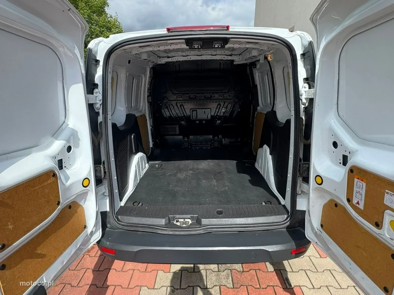 Ford Transit 12