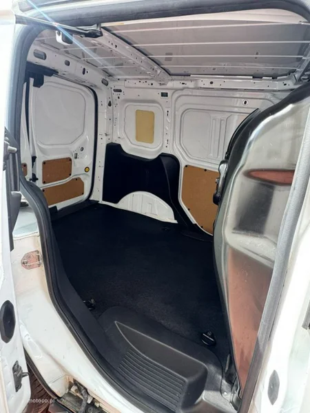 Ford Transit 14