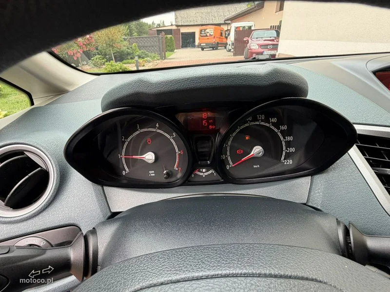 Ford Fiesta VI 21
