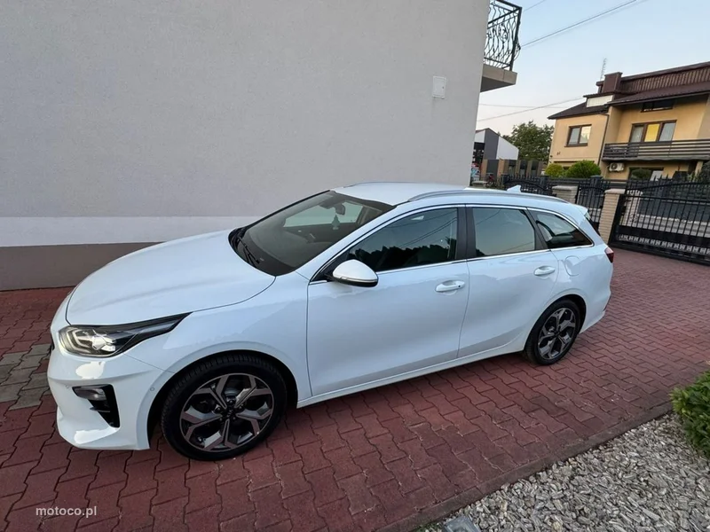 Kia Cee'd 22