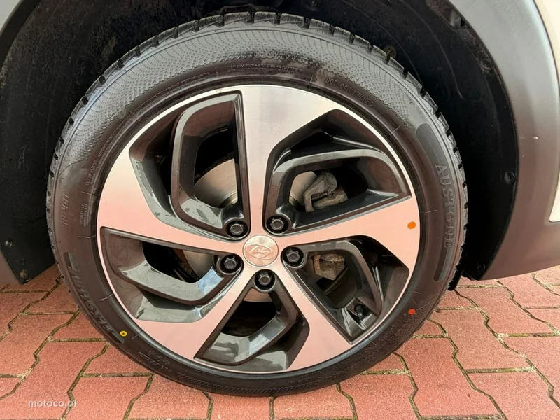 Hyundai TUCSON 9