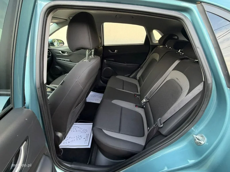 Hyundai KONA 17