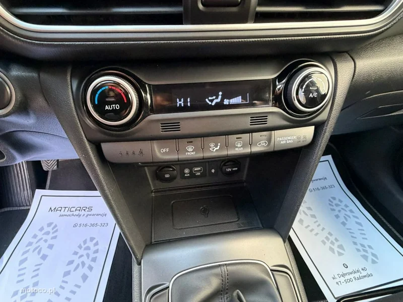 Hyundai KONA 29