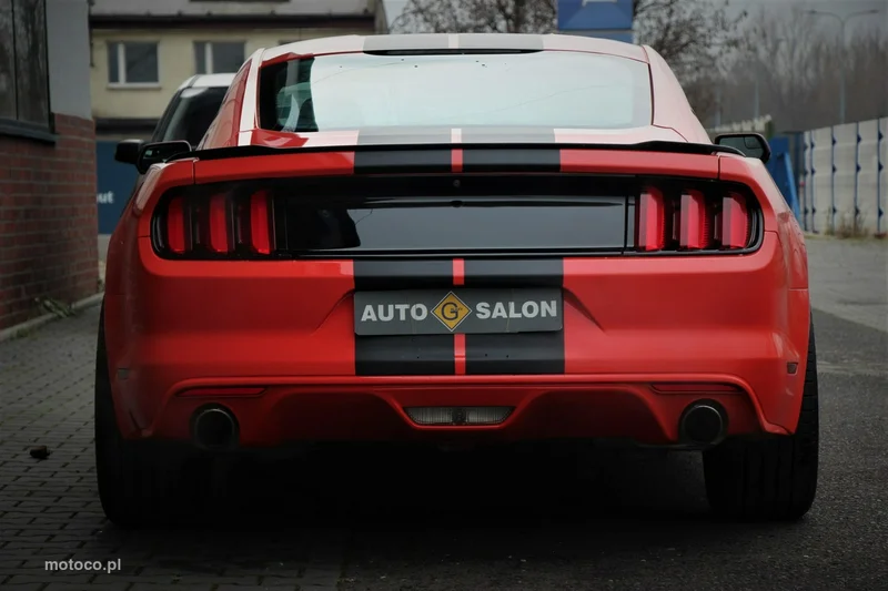 Ford Mustang VI S-550 8