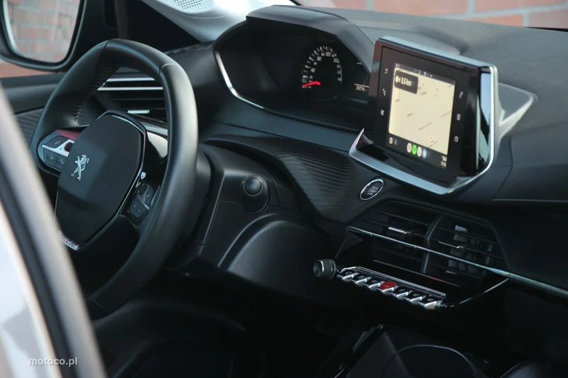 Peugeot 208 28