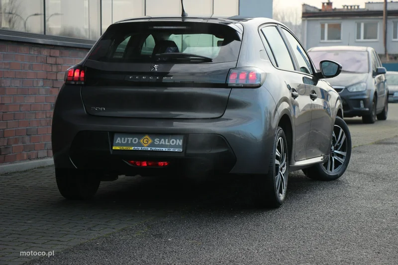 Peugeot 208 4