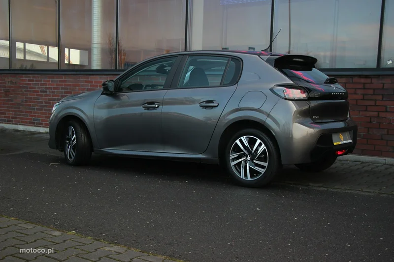 Peugeot 208 37