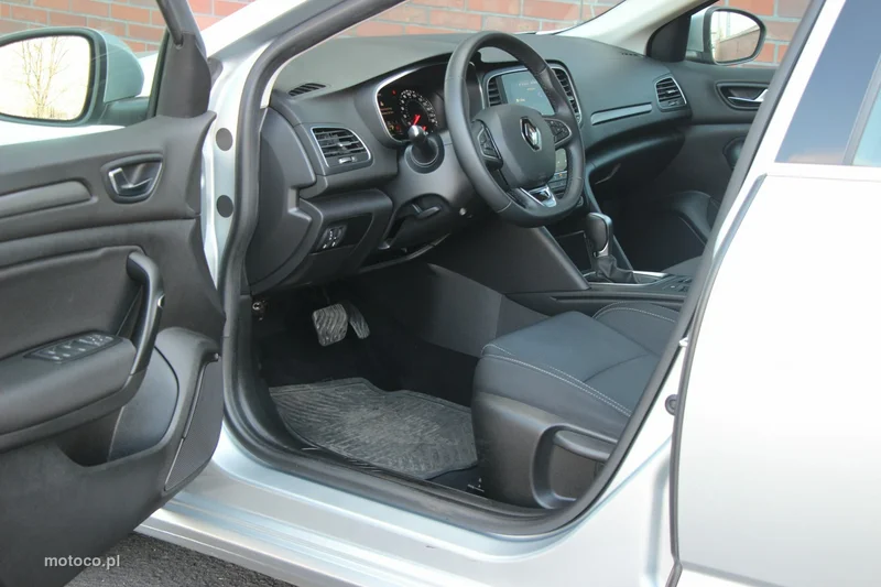 Renault Megane IV 12