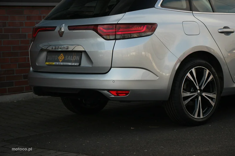 Renault Megane IV 8