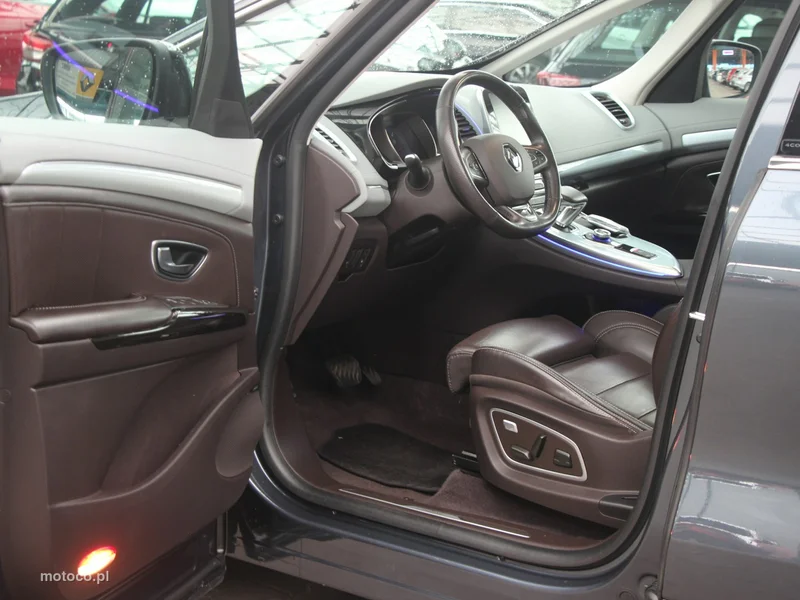 Renault Espace V 12